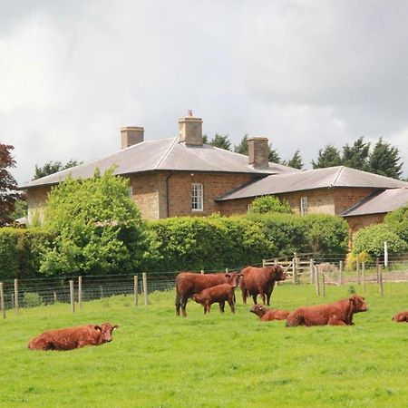 Seawell Bed & Breakfast Towcester Exterior photo